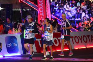 BIB: 4515, 1812
                            <button type="button" onclick="openModal(23207270)" class="btn btn-primary btn-sm float-right btn-popup" data-toggle="modal" data-target=".modal-high-quality">
                        <i class="fas fa-shopping-cart"></i> Add to Cart
                    </button>
                                            <button type="button" onclick="isThisMe(23207270, true)" class="btn btn-success btn-sm float-right btn-popup btn-isme hidden" data-toggle="tooltip" data-placement="bottom" title="นี่คือรูปของคุณใช่ไหม คลิกที่นี่เพื่อเอาเข้าอัลบั้ม">
                        <i class="fas fa-plus"></i> Add to album
                    </button>
                    <button type="button" onclick="isThisMe(23207270, false)" class="btn btn-warning btn-sm float-right btn-popup btn-isnotme hidden">
                        <i class="fas fa-ban"></i> Remove from album
                    </button>